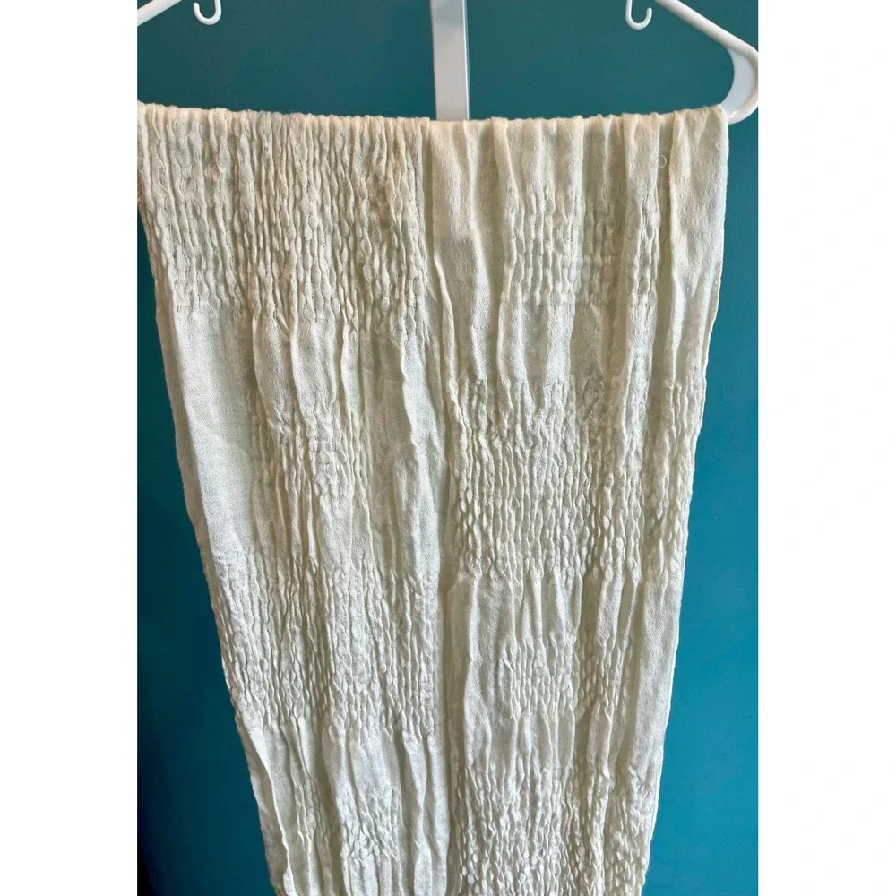 Old Navy Scarf Women OS Cream Crinkle Fringe Lightweight Textured Wrap Gauzy